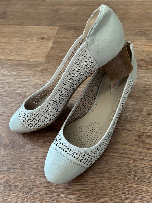 Продам немецкие туфли