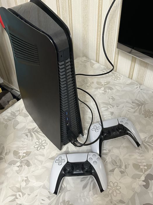 Play Station 5 , Digital edition , 667GB