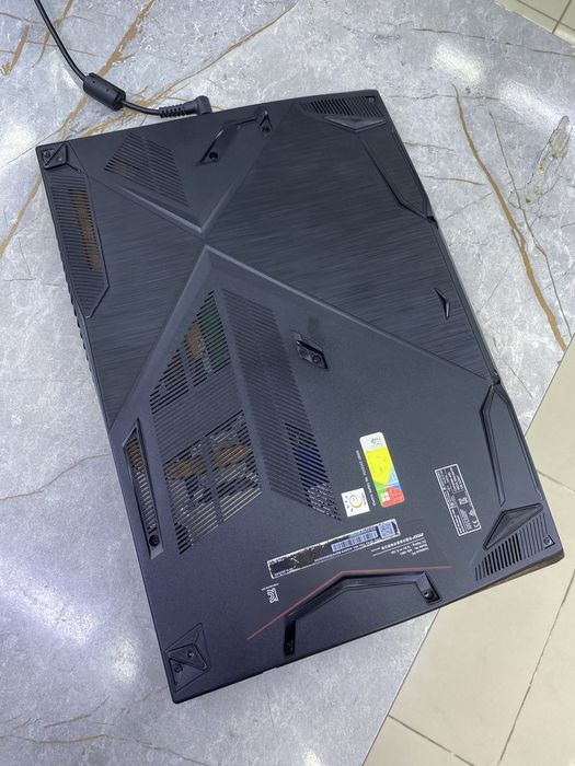 Ноутбук игравой msi