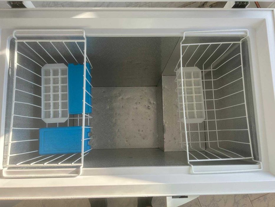 lada frigorifica Candy 182 litri