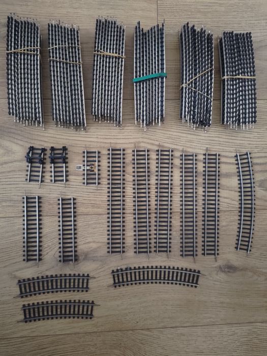 lot sine piko (124 buc) h0 + br80 kleinbahn