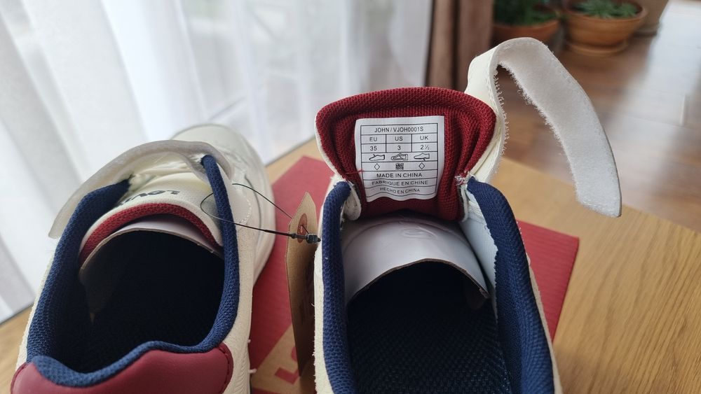 Adidasi Levi's Kids marimea 35