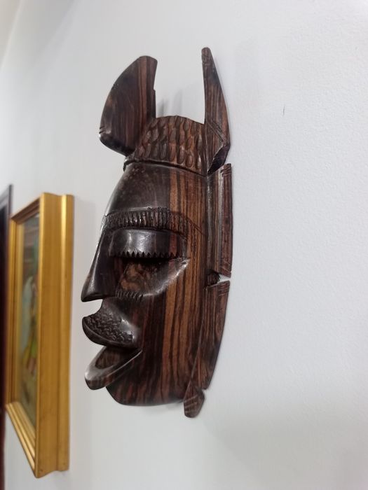 Автентична стенна маска от масивен абанос - 30 см, ръчна изработка