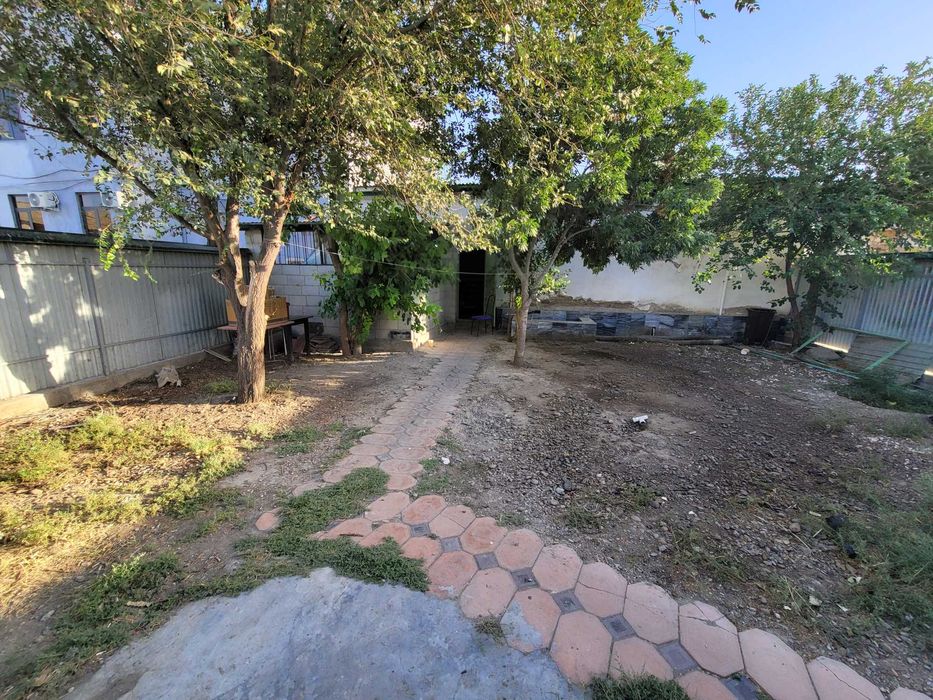 Tayyor ishlab turgan KAFE  sotiladi. Barcha komunikatsiya mavjud