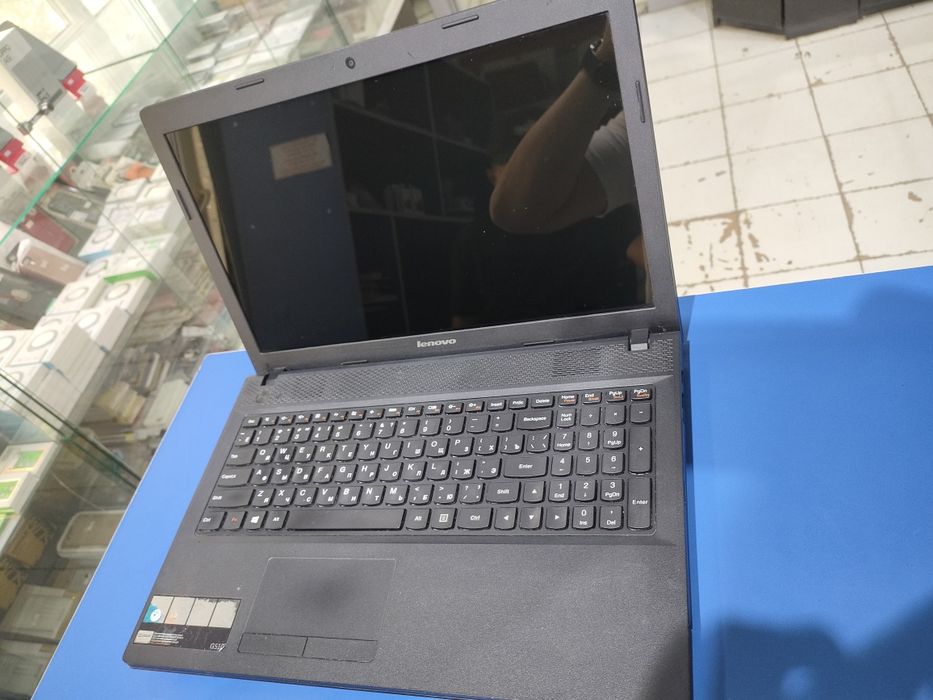Срочна Lenova cori I5