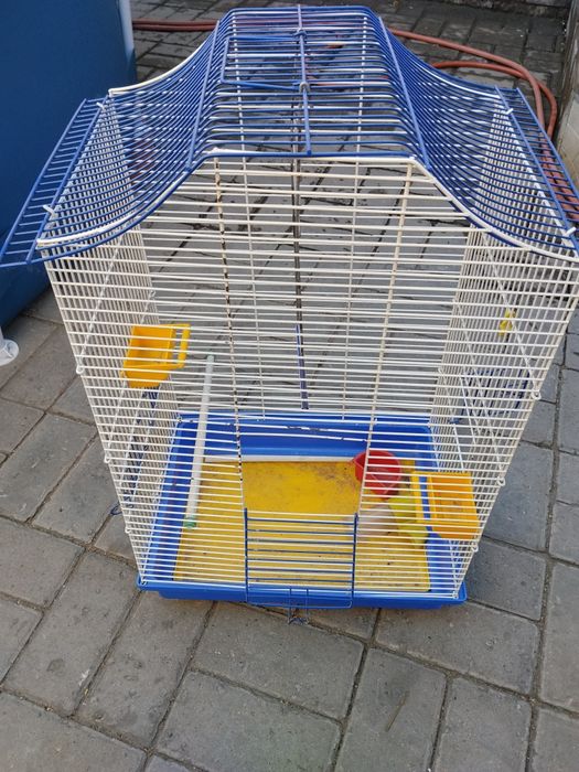 Клетка для попугаев