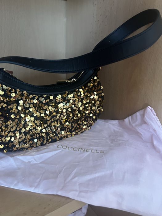 Poseta noua din piele Coccinelle