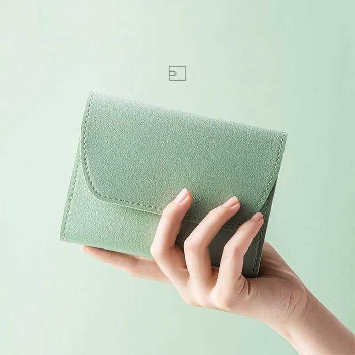 Нов комплект за маникюр от 16 части с калъфче