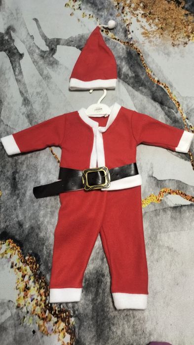 Продам новогодние костюми