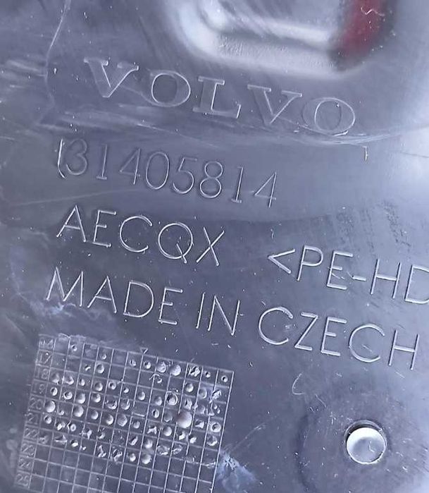 Rezervor AdBlue cu pompa Volvo XC60 II cod 31405814 31405824