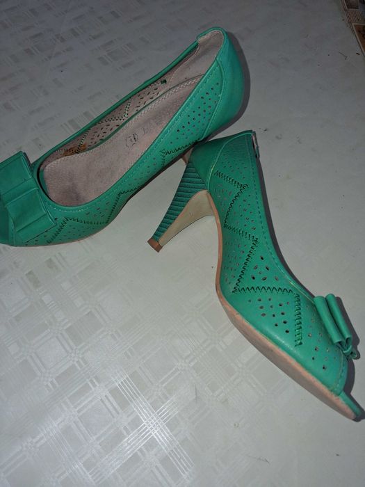 Дамски елегантни обувки