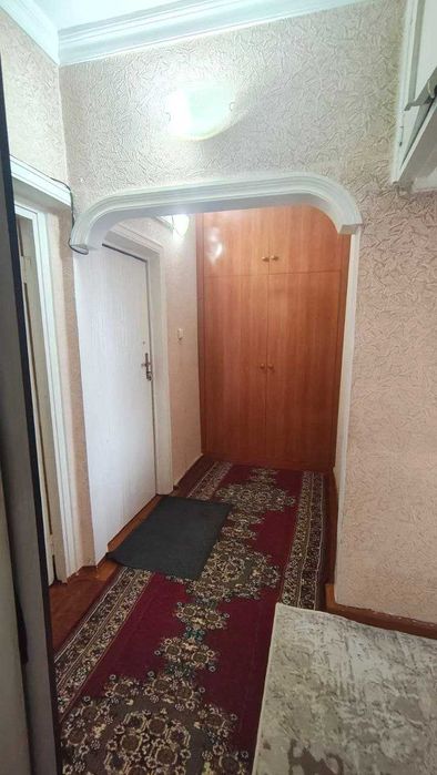 Продажа от собственника. Юнусабад 2 кв, 2/4/4, 58 м².