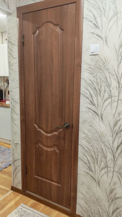 Продам межкомнатные двери