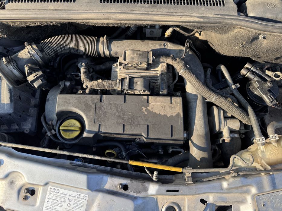 Опел Мерива 1.7цдти 101кс 2004г На Части