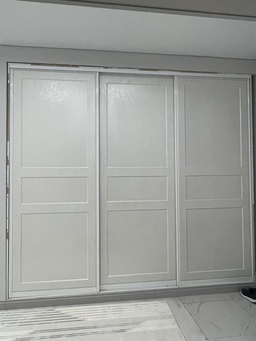 Дайын купе шкаф сатылады