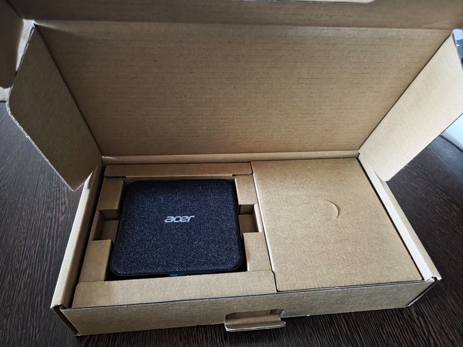 Mini PC Acer Revo RB102