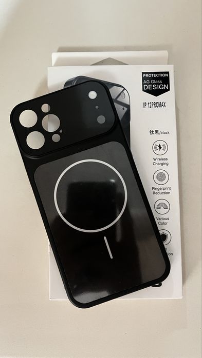 Продам чехол на 12promax
