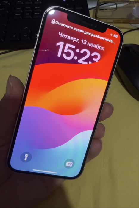 Продам iPhone 12 (128 GB) в отличном состоянии