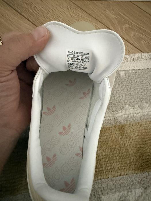 Кеды Адидас 40размера