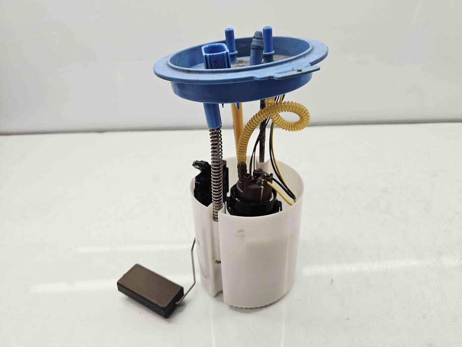 Pompa combustibil Volkswagen Golf 6 (5K1) GTI [Fabr 2009-2013] 1K09190