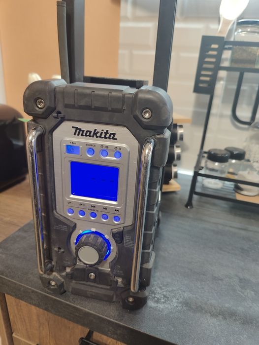 Радио Makita ipod