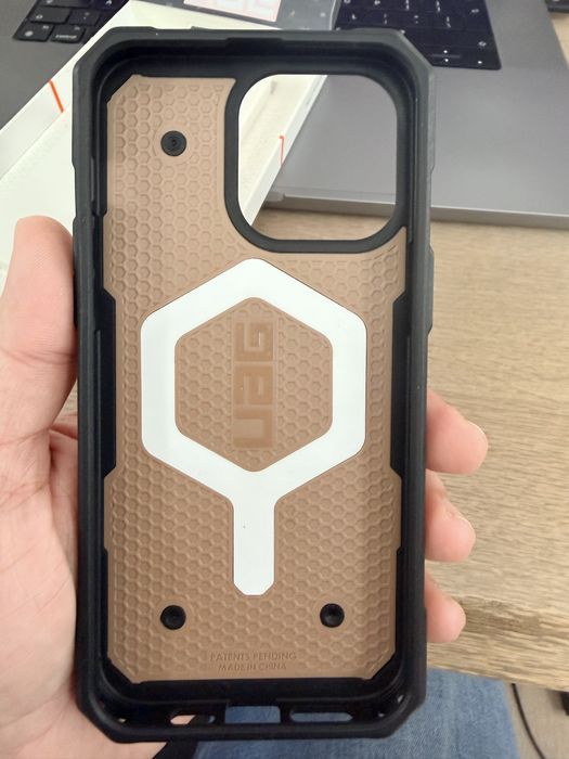 Husa UAG Pathfinder Iphone 15 PRO MAX