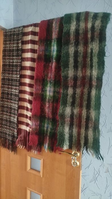 Продаю шарфы по 500тг.