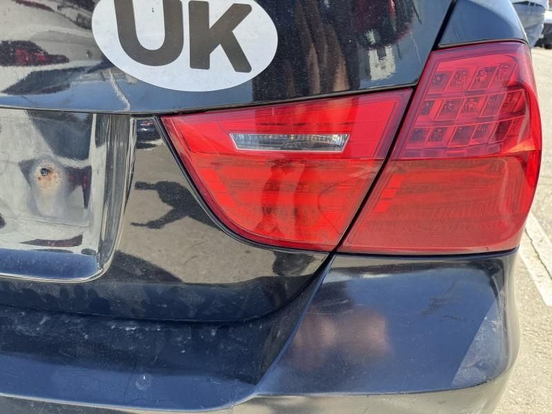 Stop dreapta capota portbagaj BMW Seria 3 LCI E90 7289428