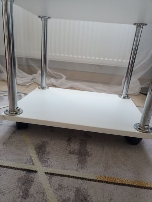 Помощник салон подставка