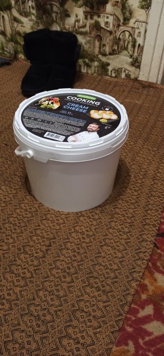 Вёдра пластиковые продам.