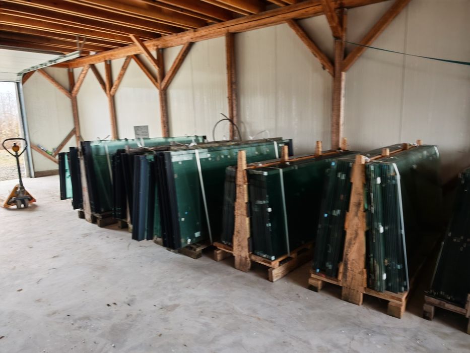 Outlet închidere terase și uși  glisante sticla pentru foisoare