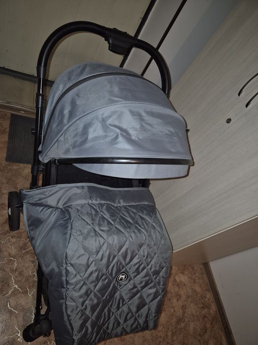 Продам детскую коляску