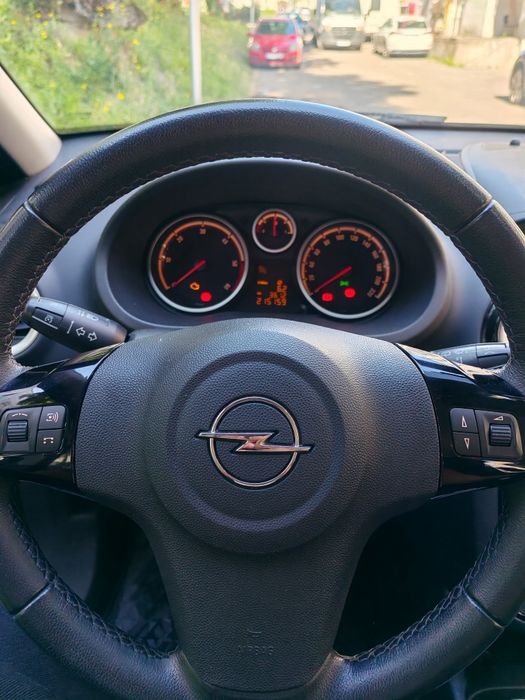 OPEL Corsa 2011 — imagine 5