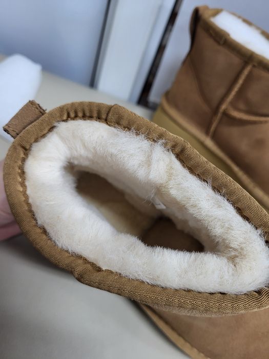 Продам угги зимние