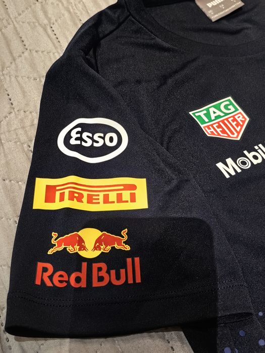 Red bull Тениска
