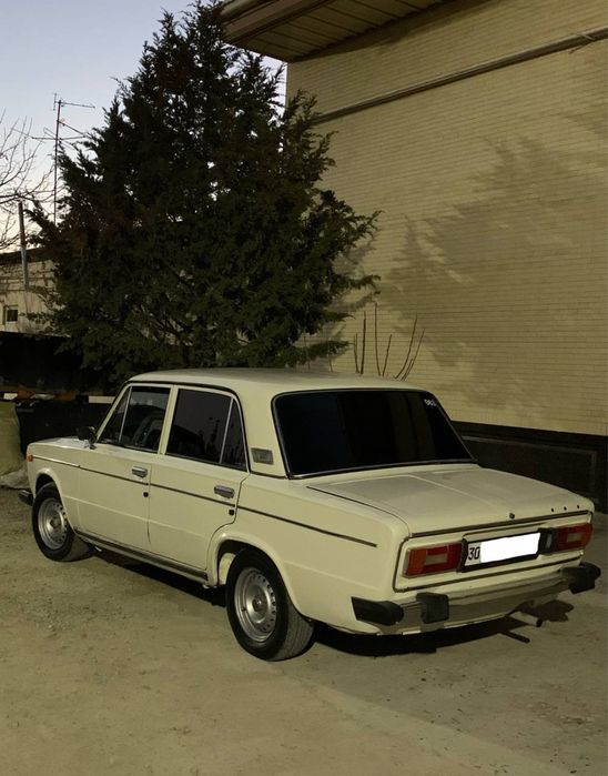 Жигули 2106  отличное состояние