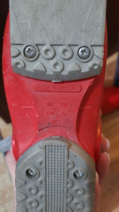 Clapari incepatori Rossignol R18