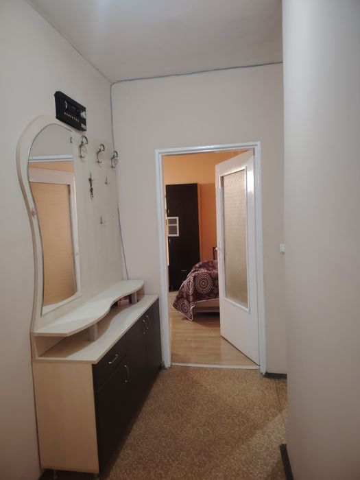 Тристаен апартамент под наем!