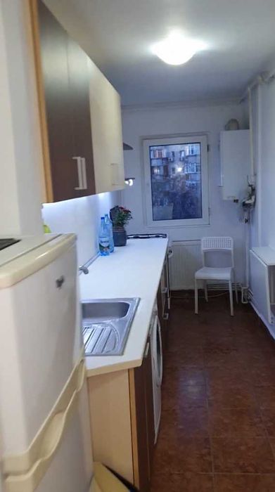 vanzare garsoniera cora lujerului