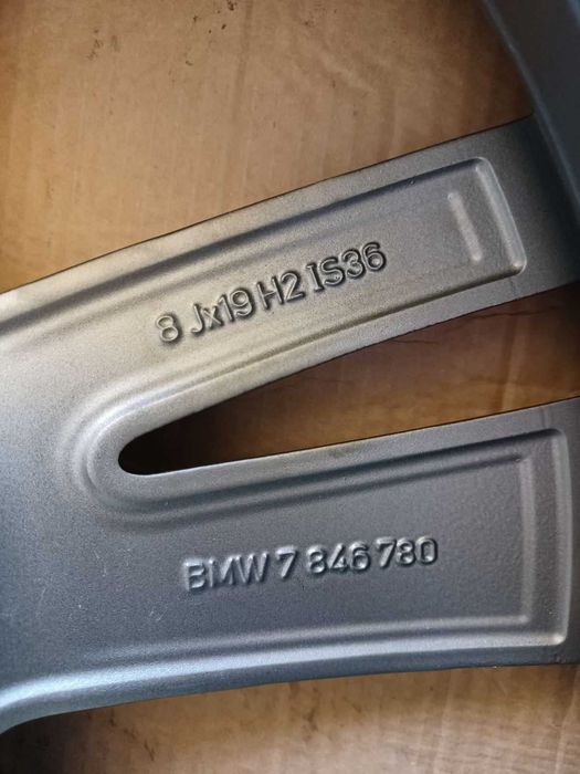 19-BMW-серия:3-F 30/31"-4-F 32/34-M-спорт пакет:Оригинални БМВ.