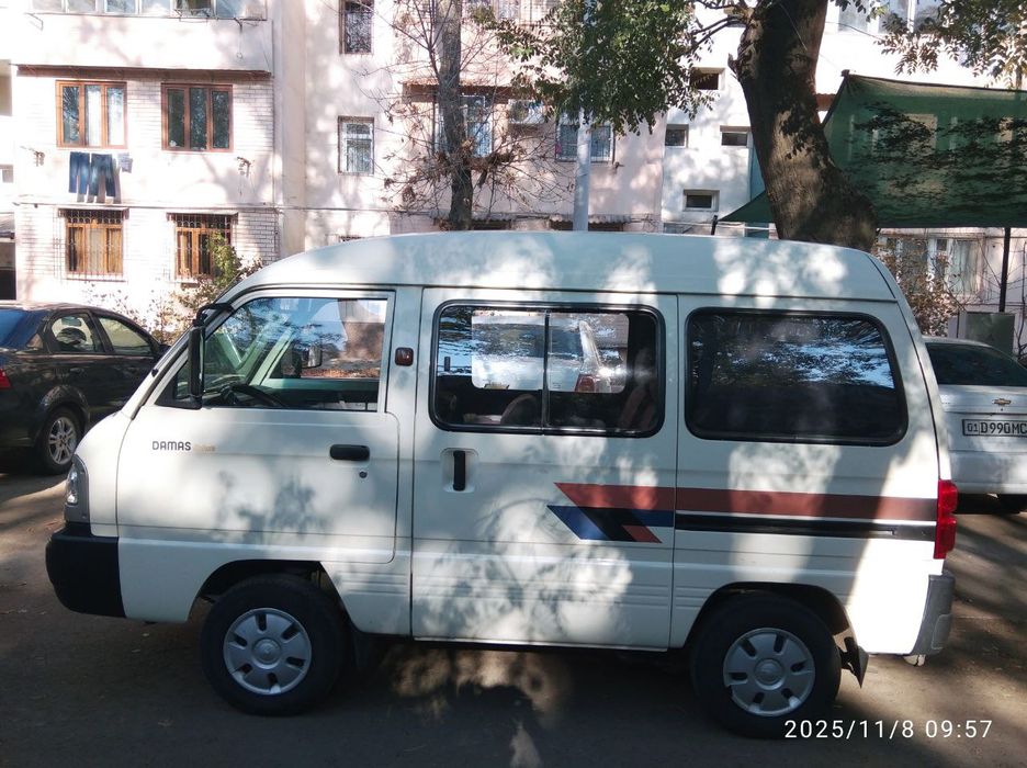 Продаётся автомобиль марки Дамас