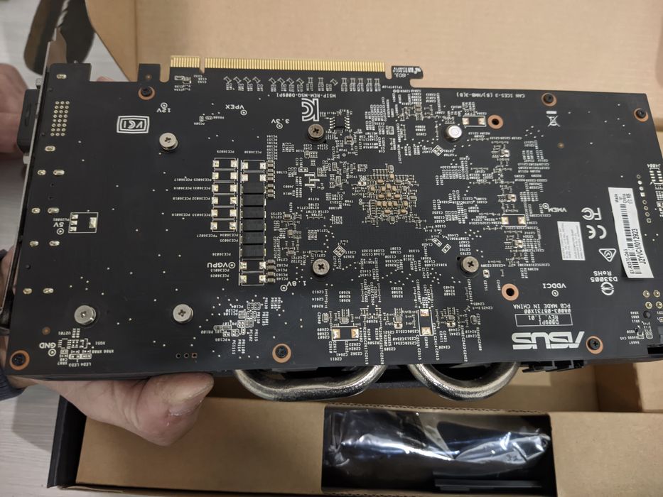 Продам видеокарты