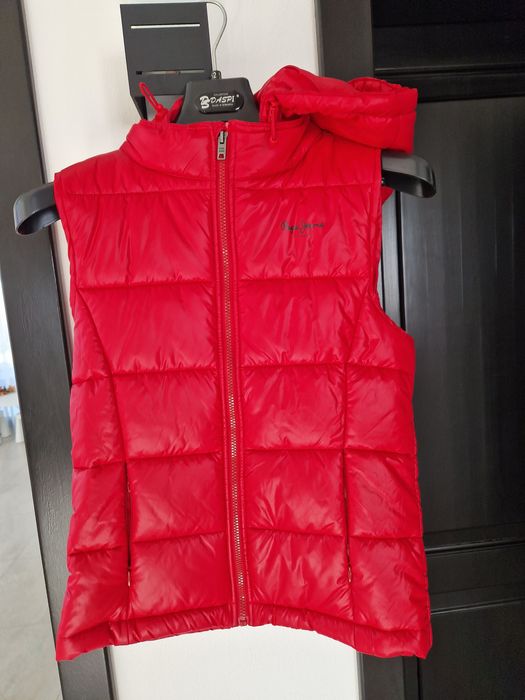 Vesta nouă  Pepe Jeans