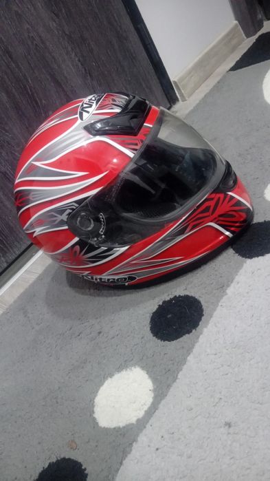 Каска Nitro racing