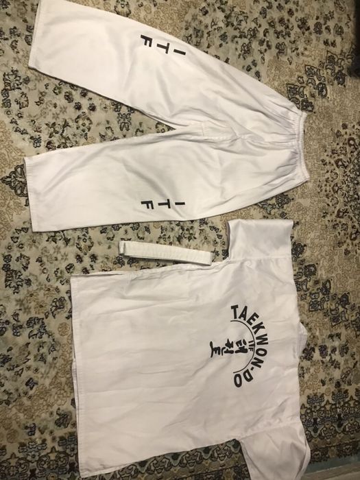 Продам кимоно (добок)