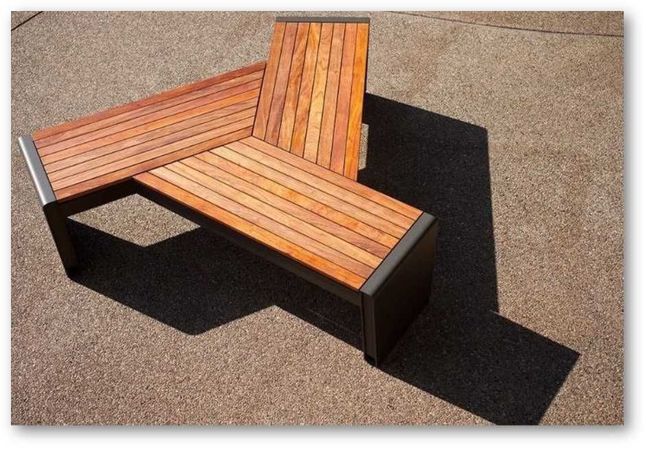 Ular uning mushuk va uning ogziga shit pissed