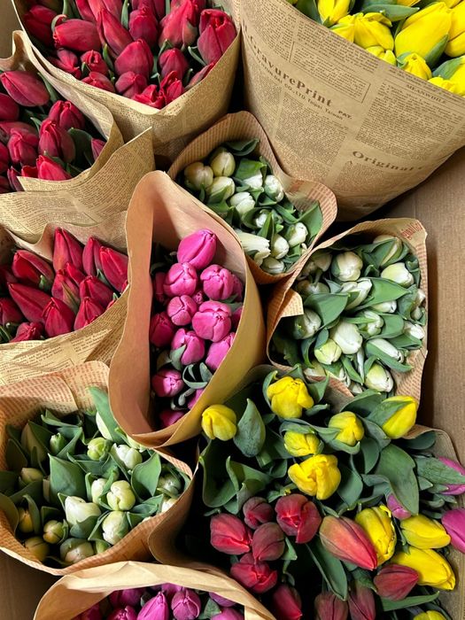 Тюльпаны, подарки на 8 марта, арома свечи