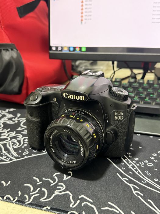 Canon EOS 60D фотоаппарат
