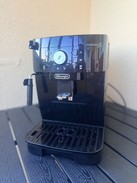 Delonghi magnifica S