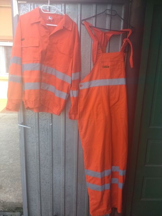 Vind salopeta HV CEZAR BLUZA marimea 176, Pantalonii mărimea 182